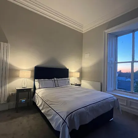 Holiday home Kenilworth Square North *