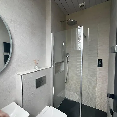 Kenilworth Square North 別荘 *