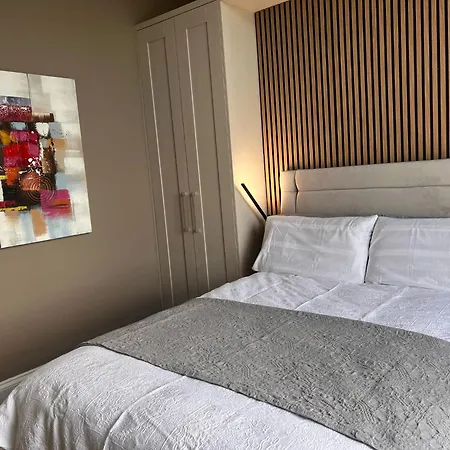 Kenilworth Square North Casa de Férias *