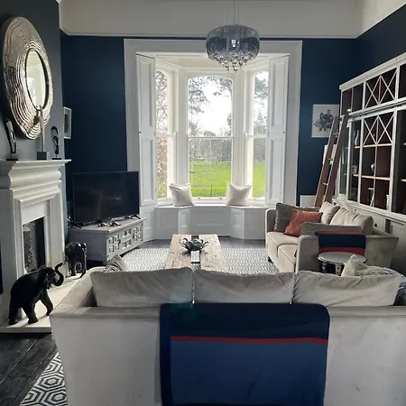 別荘 Kenilworth Square North *