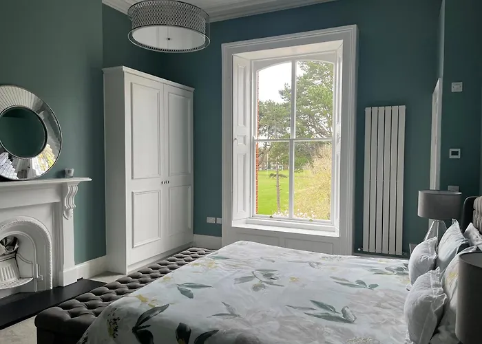 Kenilworth Square North * Dublin